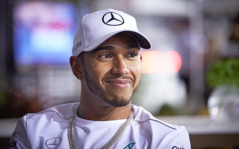 - Lewis Hamilton svela il suo nuovo team al Gran Premio di Miami di F1 dopo l'uscita di Angela Cullen